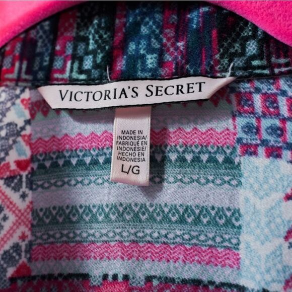 Victoria's Secret Print Patchwork Pajama Shirt Size Large - Picture 5 of 5